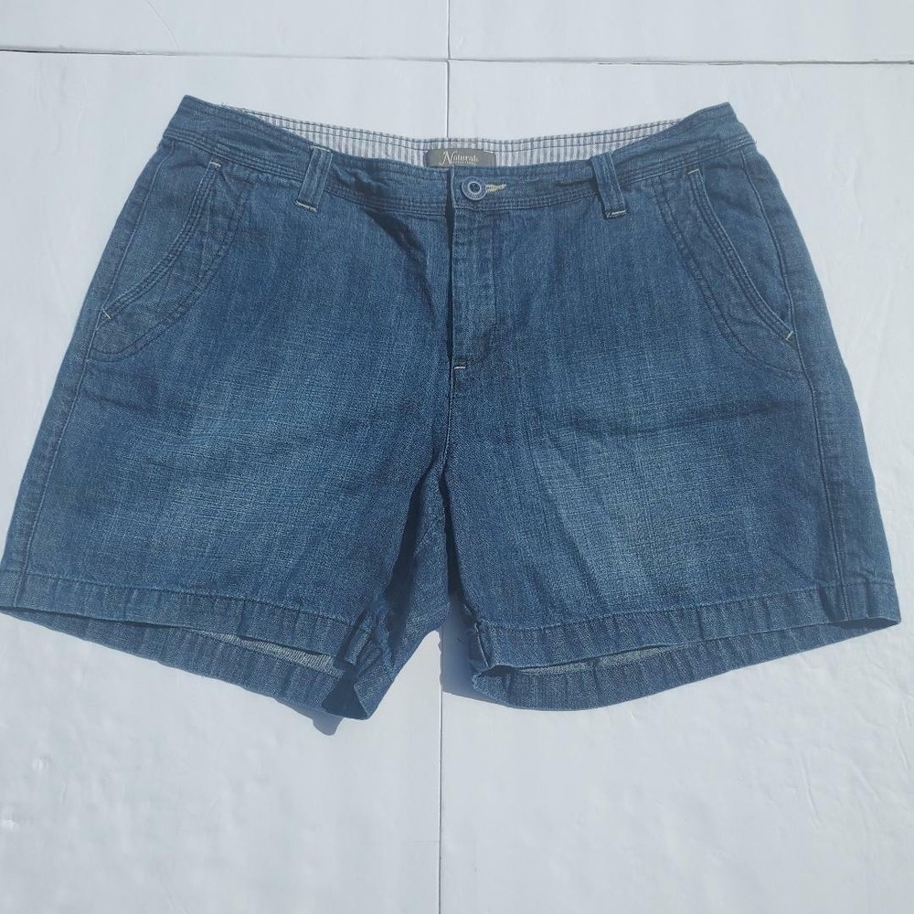 Natural Reflections Women's Blue Denim Shorts SIze 12